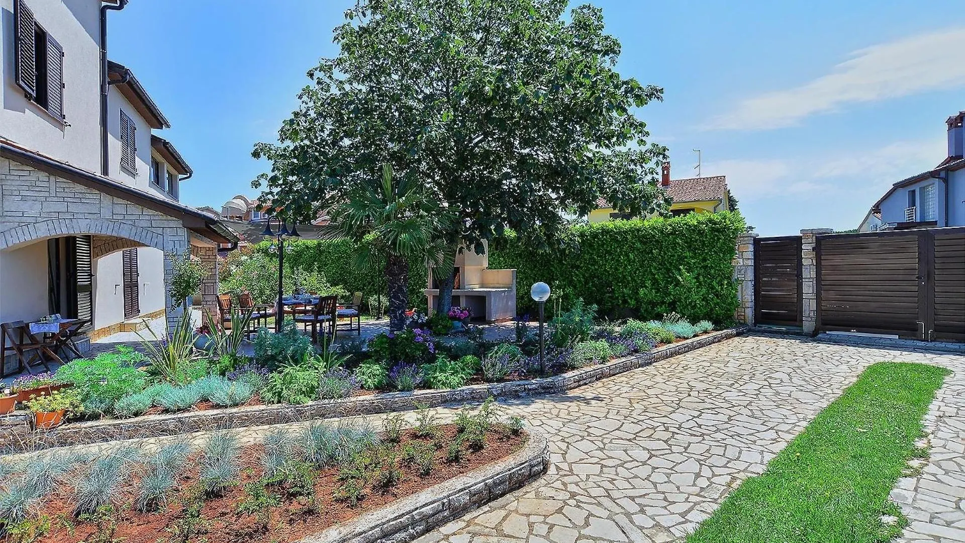 Apartman Ferienwohnung Fuer 8 Personen Ca 132 Qm In Valbandon, Istrien Istrische Riviera