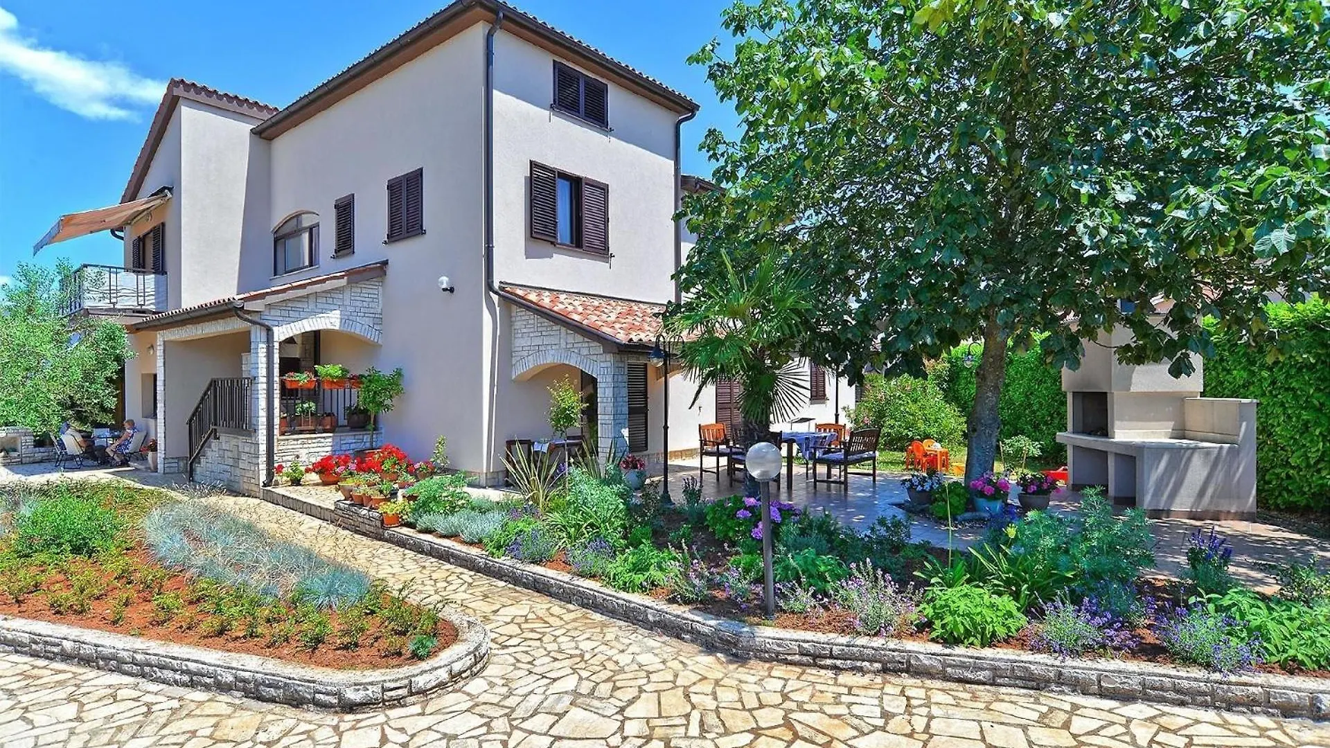 Ferienwohnung Fuer 8 Personen Ca 132 Qm In Valbandon, Istrien Istrische Riviera